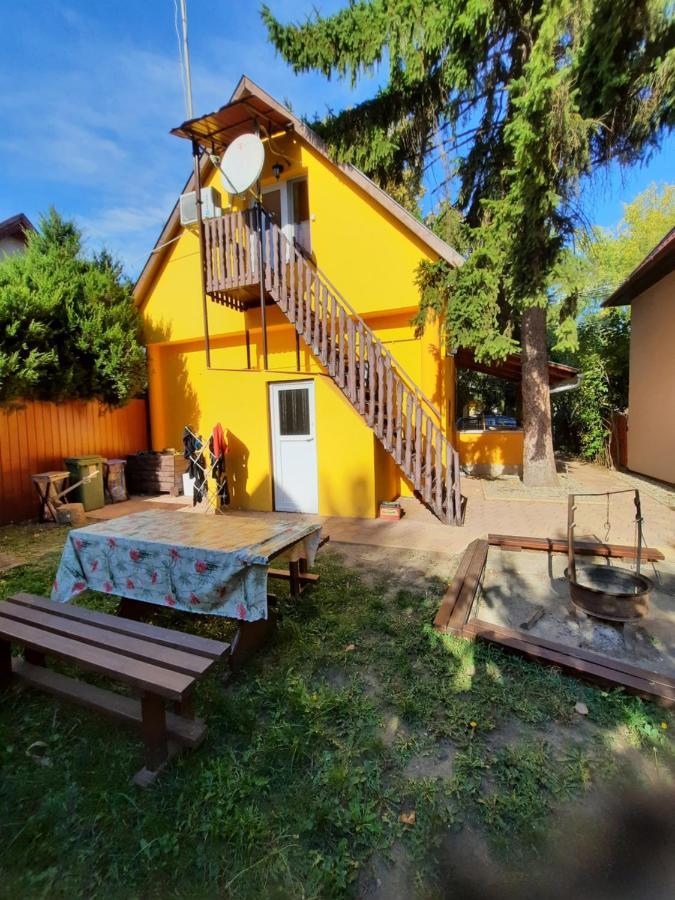 Fenyves Nyaralo Villa Hajdúszoboszló Exteriör bild